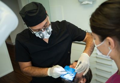 fotos web doctor andres 400x275 (6)